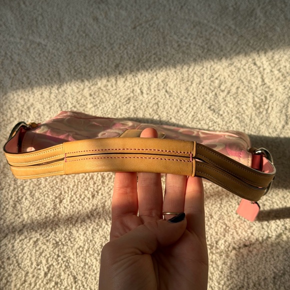 NWT! Rare 2005 COACH SoHo Optic Pink and Tan Shoulder Bag - Picture 8 of 9